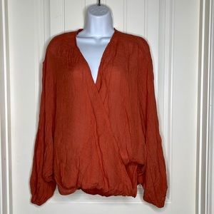 NWT! Favlux Rust Lightweight Blouse Size Medium